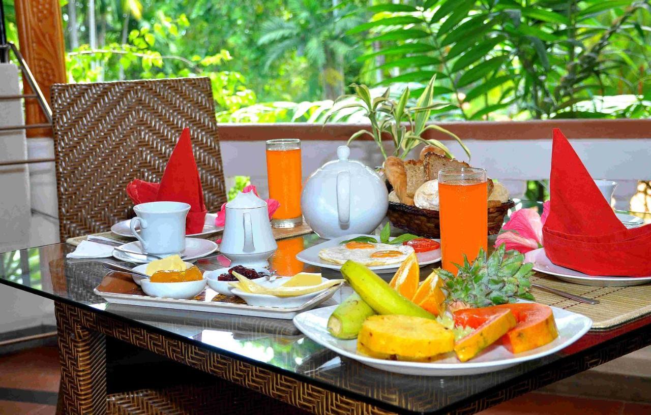 Ayubowan Swiss Lanka Bungalow Resort Бентота Экстерьер фото