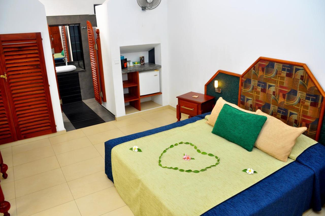 Ayubowan Swiss Lanka Bungalow Resort Бентота Экстерьер фото